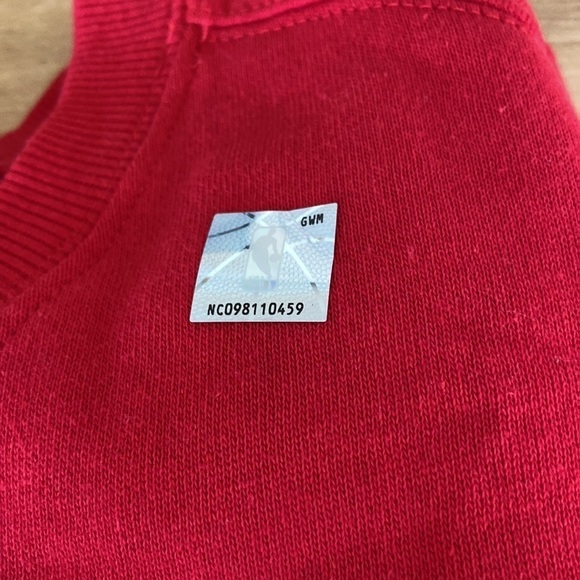 Chicago bulls crew neck sweatshirt nwt - Picture 6 of 7